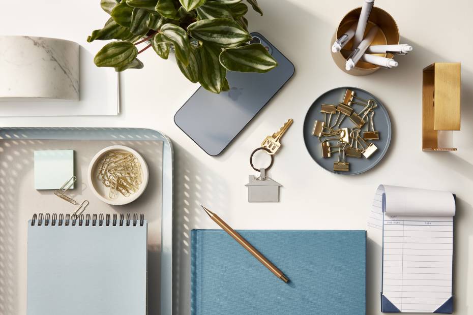 Vue de dessus d'un bureau