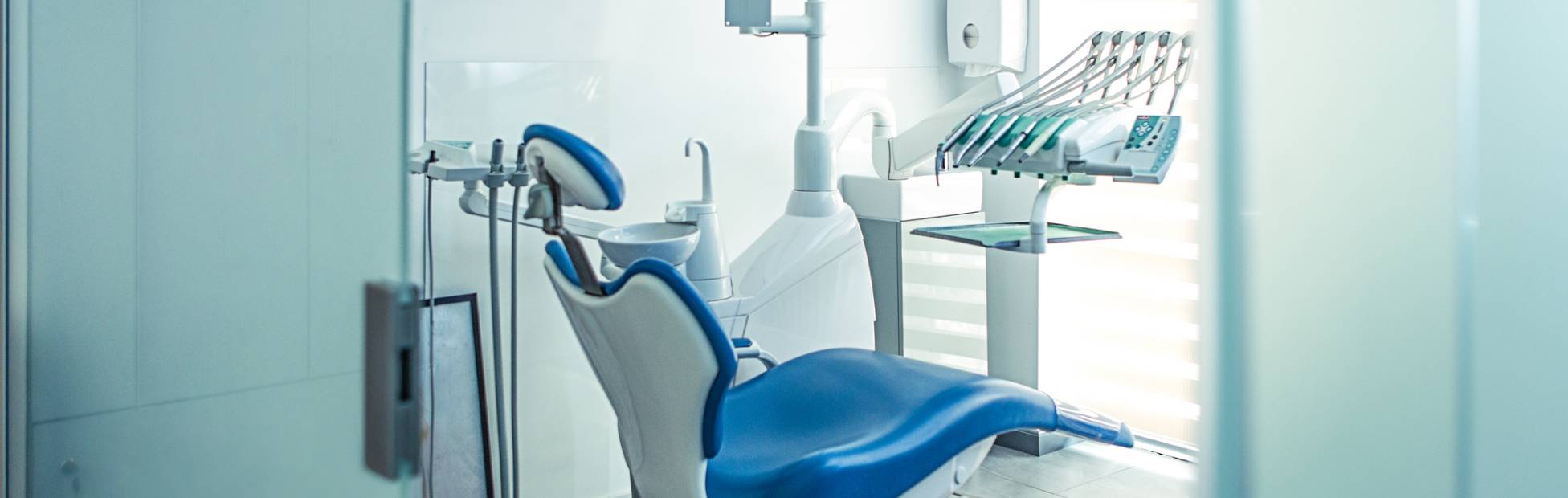 Image montrant l'intérieur d'un cabinet dentaire